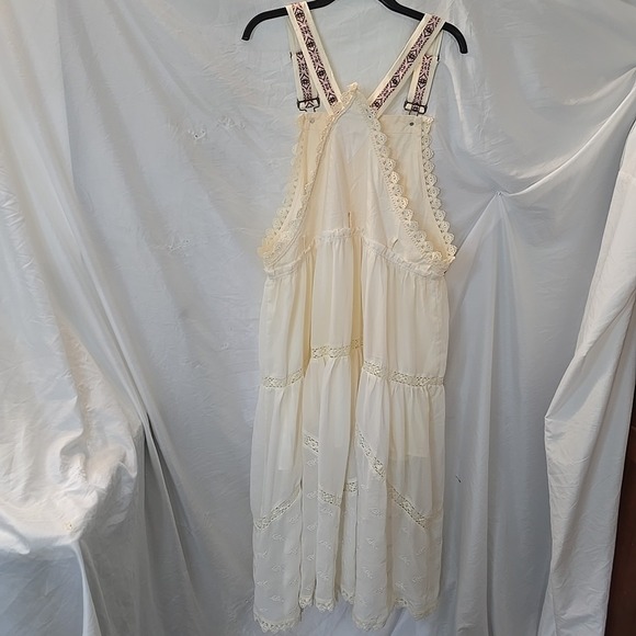 Overall Boho Cream Maxi Dress - Picture 9 of 16